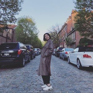 Meet your Posher, Isabelle